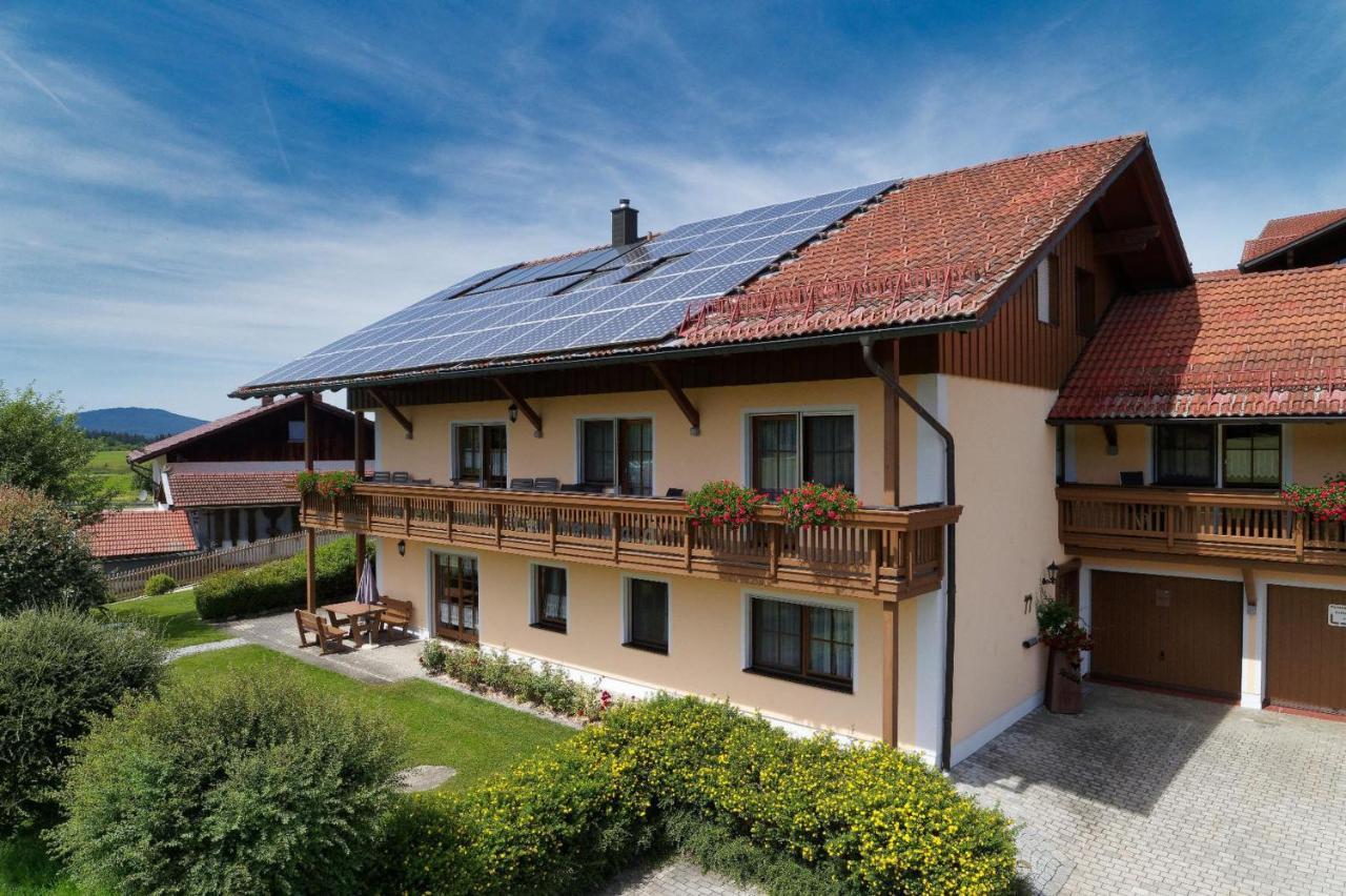 Ferienwohnungen Holzferienhaeuser Leithenwald Zwiesel Exterior photo